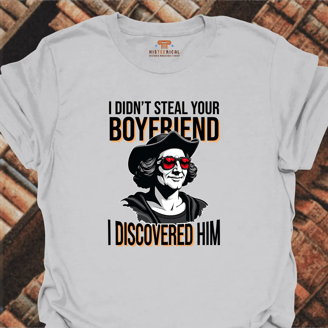 Columbus Boyfriend T-Shirt